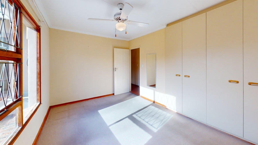2 Bedroom Property for Sale in Kabega Park Eastern Cape